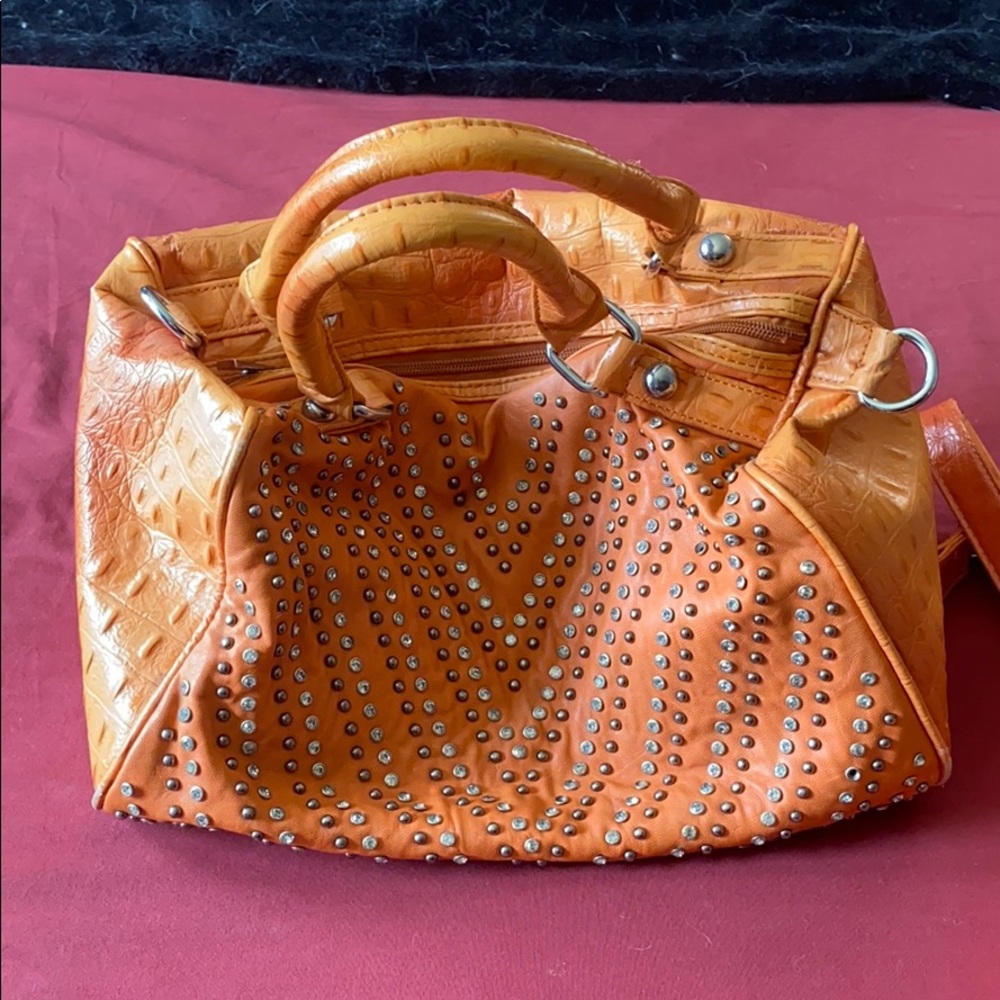 Stylish satchel